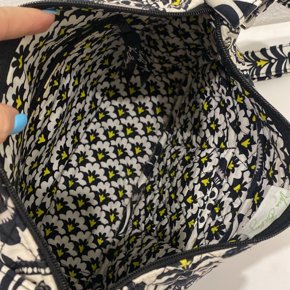 Vera Bradley Retired Fanfare Pattern crossbody / Shoulder Bag - Picture 11 of 16